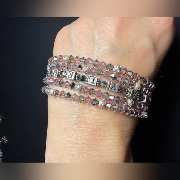 Vintage SJC (Sundancer) "Saki" Sterling Silver & Glass Beaded Toggle Bracelet - Picture 4 of 15